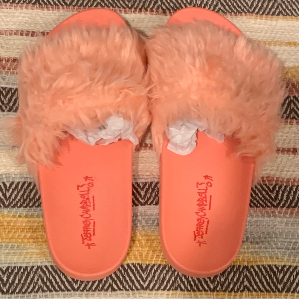 Jeffrey Campbell slides new worm size 8